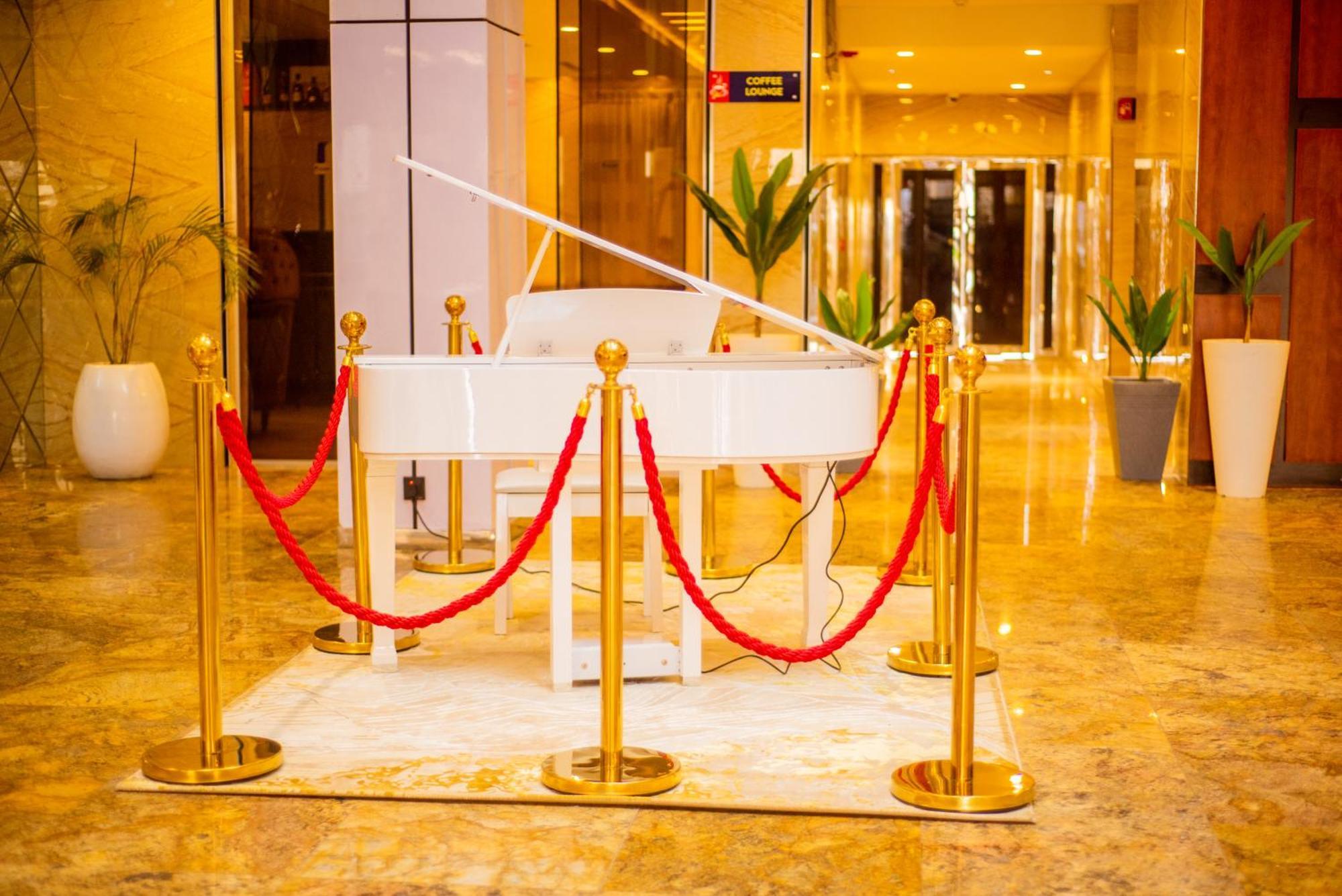 Boulevard Owerri Hotel Exteriér fotografie